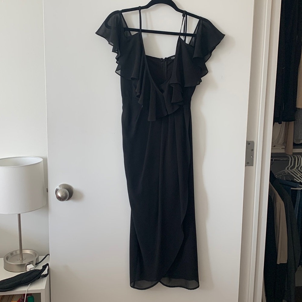 Yumi Kim Black Chiffon Cold Shoulder Midi Dress